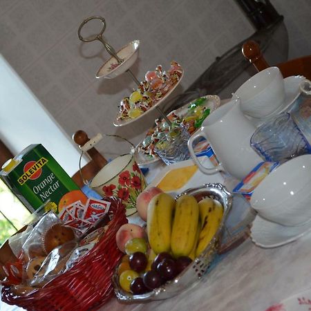 Ca Da Nonna Bed and Breakfast Pareto Exteriör bild