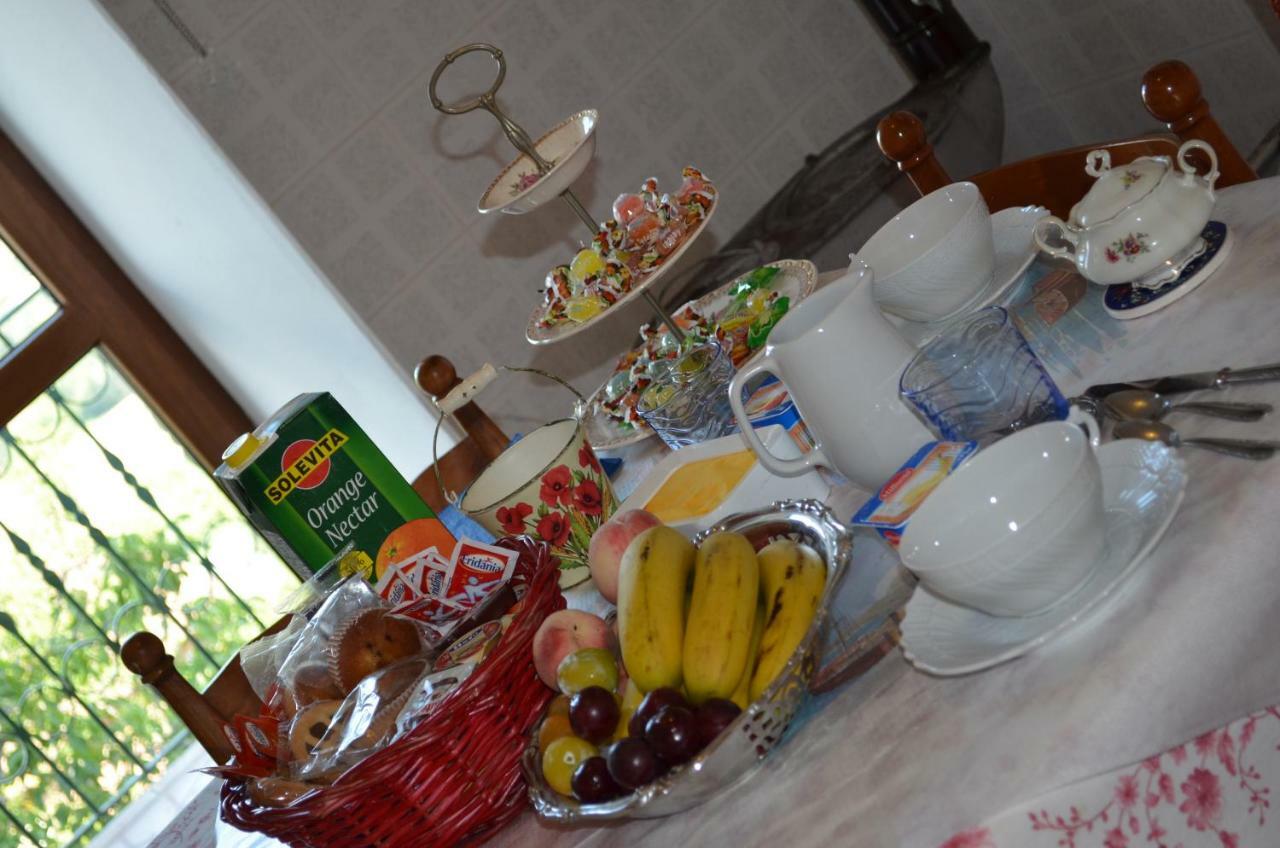 Ca Da Nonna Bed and Breakfast Pareto Exteriör bild